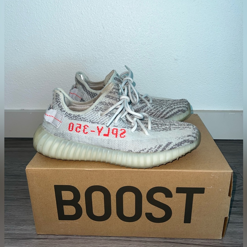 Yeezy Boost 350 V2